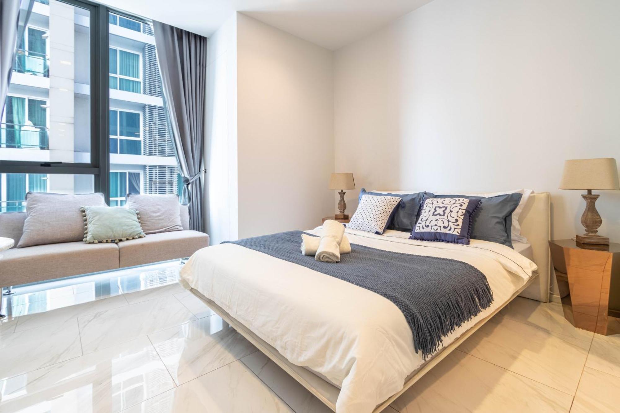 Hyde Sukhumvit 11 Branded Suites Банкок Екстериор снимка