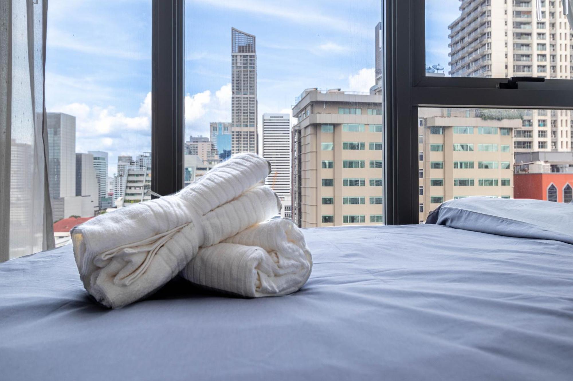 Hyde Sukhumvit 11 Branded Suites Банкок Екстериор снимка