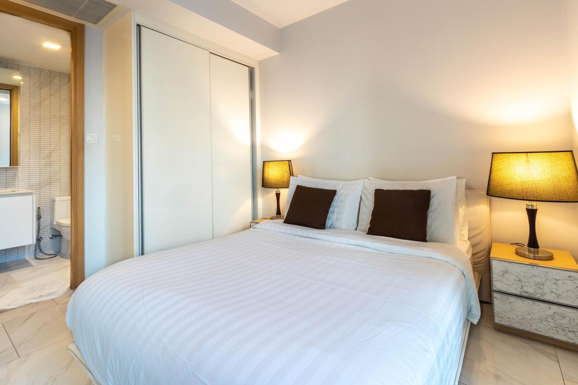 Hyde Sukhumvit 11 Branded Suites Банкок Екстериор снимка