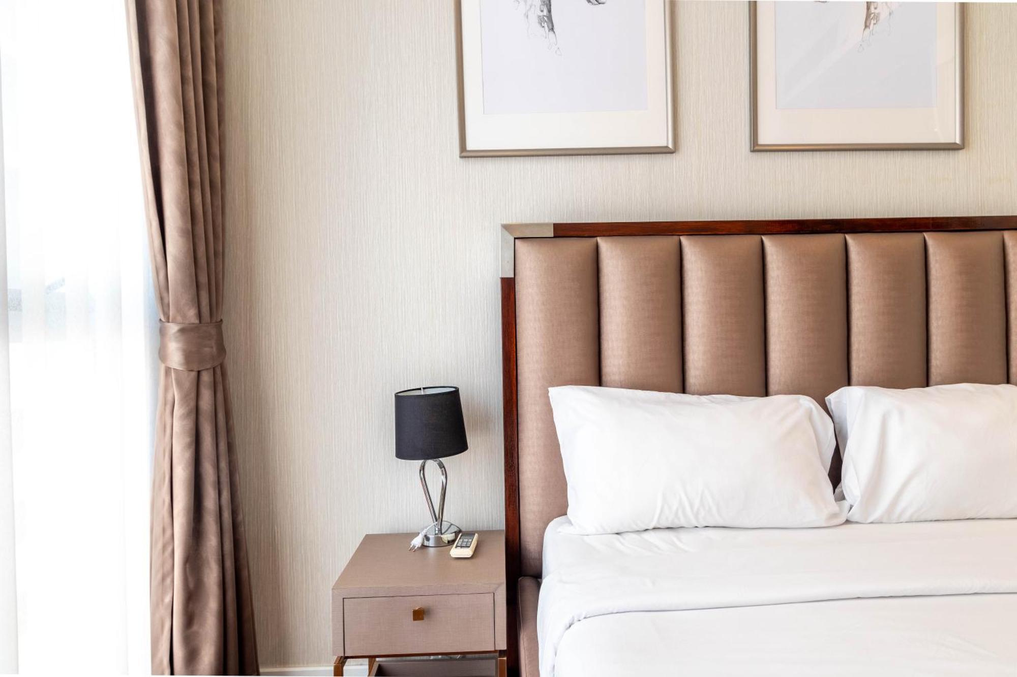 Hyde Sukhumvit 11 Branded Suites Банкок Екстериор снимка
